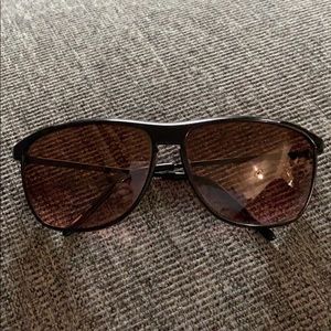 Retro Black Frame Sunglasses
